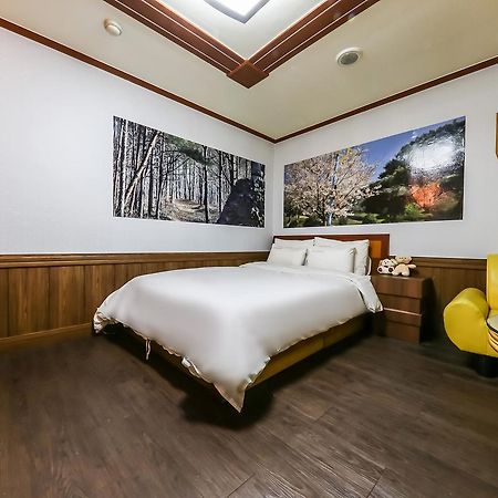 Pine Motel Boryeong Dış mekan fotoğraf