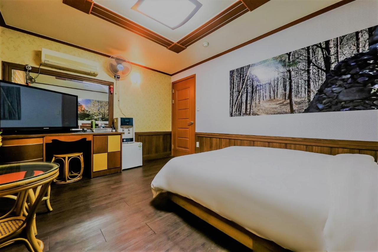 Pine Motel Boryeong Dış mekan fotoğraf
